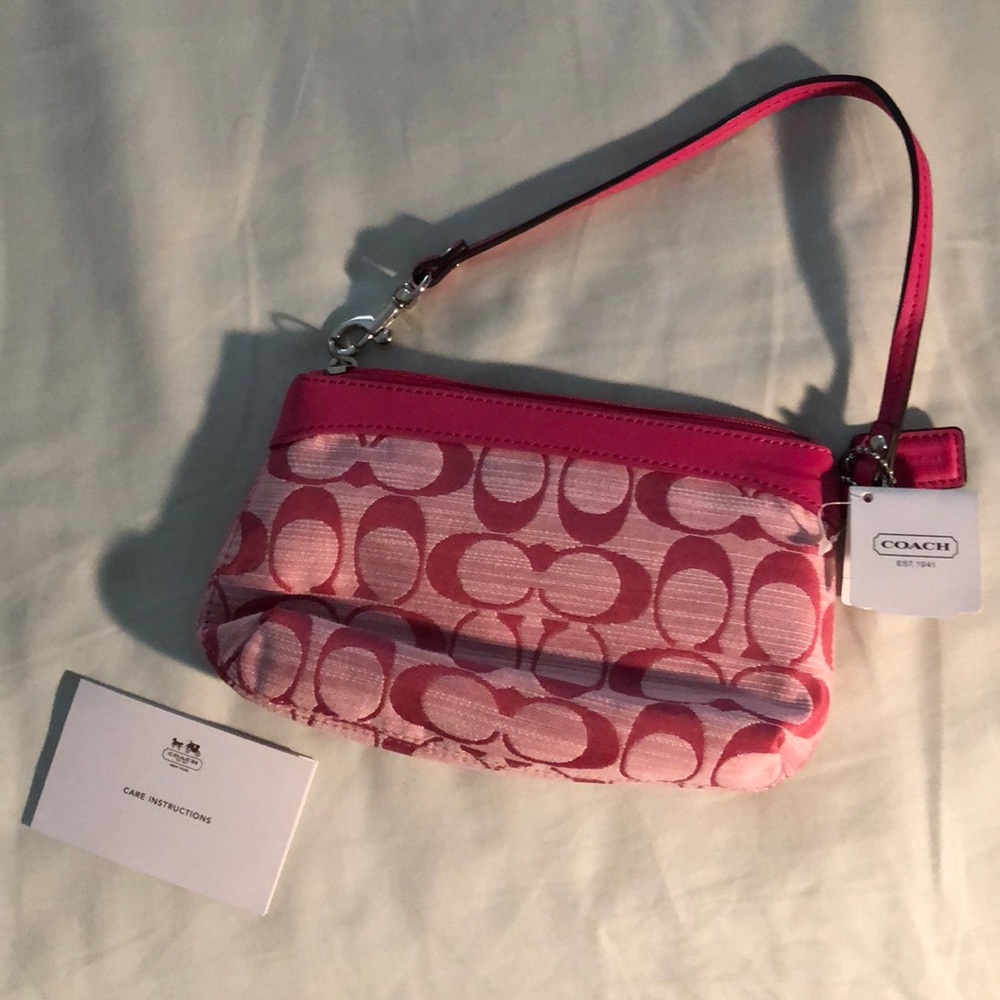 ❌SOLD❌Mini Coach Purse - Picture 3 of 6